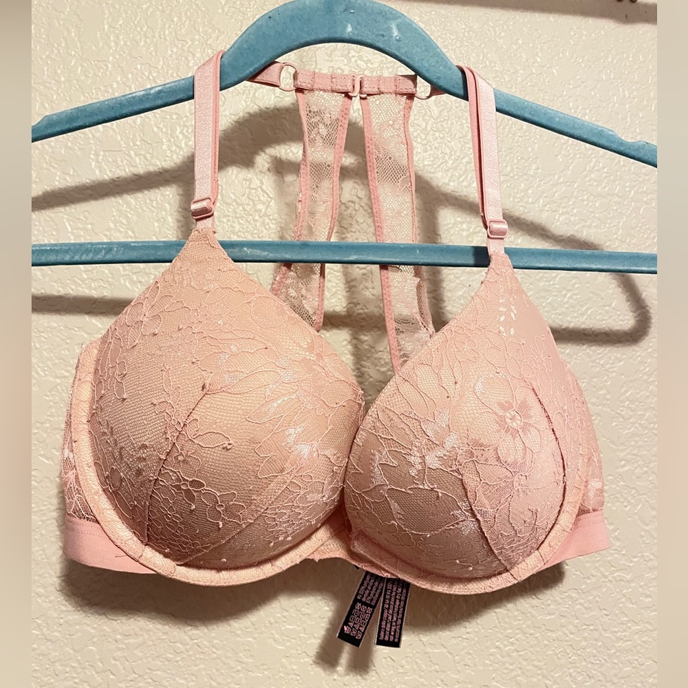 Victoria’s Secret 32DD Push Up Pink Floral Valentines Day Racerback Bra